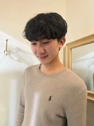 メンズ ハイトーン /ベージュ/kaeのヘアスタイル