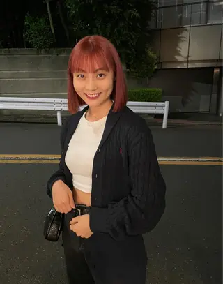 ミディアム カラー スパイラルパーマ 🌐hina⭐️のヘアスタイル