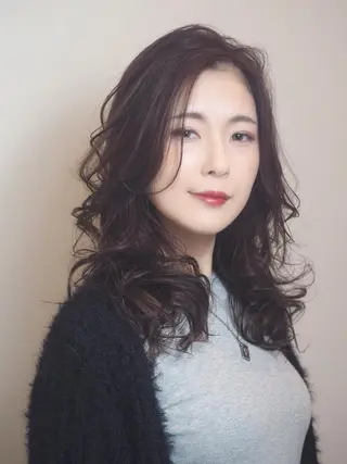 セミロング カラー 坂本 直樹のヘアスタイル