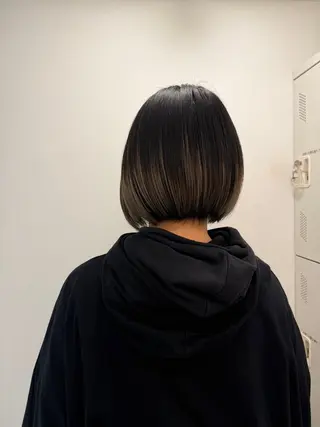 ミディアム 🎨透明感カラー/ ハイライト/近藤怜那のヘアスタイル