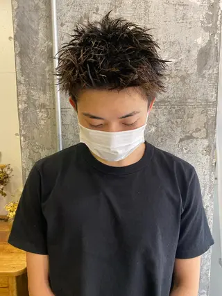 ショート メンズ キタダ ヒロキのヘアスタイル