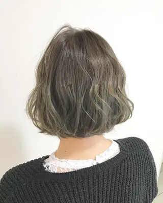 ショート カラー Miru by INCE HAIRのヘアスタイル
