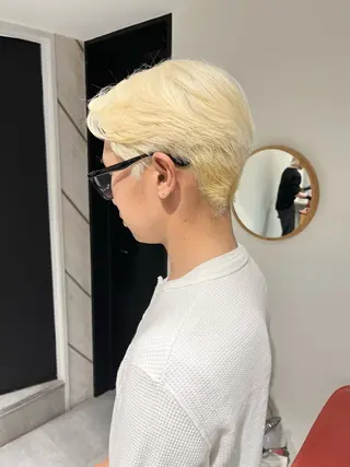 カラー メンズ kanta 梅田 韓国ハイトーンのヘアスタイル