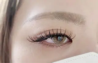 マツエク・マツパ まつ毛の悩み解消 Dacha吉岡の眉毛・アイブロウイメージ