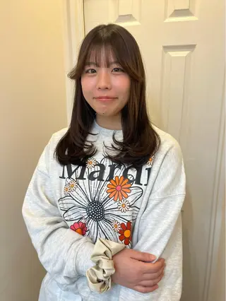 ミディアム yuka/ロング/ レイヤーカットモデルのヘアスタイル