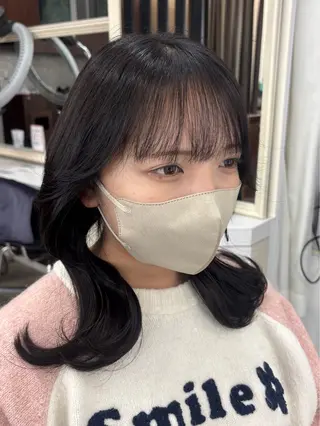 セミロング さとう さくらのヘアスタイル