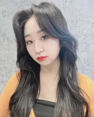 ロング トレンド韓国レイヤー 🇰🇷のんのヘアスタイル