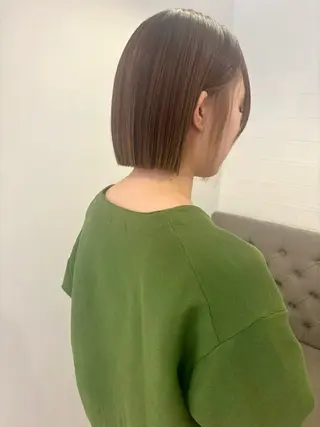 ミディアム 縮毛/パーマ/カラー LUVISM佐藤里咲のヘアスタイル