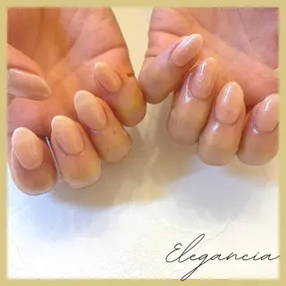 カラー ネイル Elegancia. Hiromiのネイルデザイン