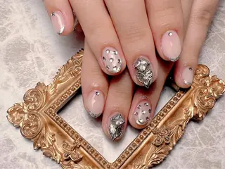 ネイル マジックミラー所属・マジック ミラーのネイルデザイン