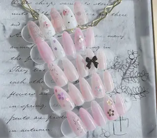 ネイル 🦩son🌴 東十条ミューズネイルのネイルデザイン