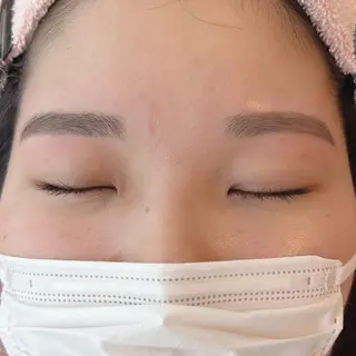 アイブロウ 目彩🌺 伊藤菜々美のマツエク・マツパデザイン