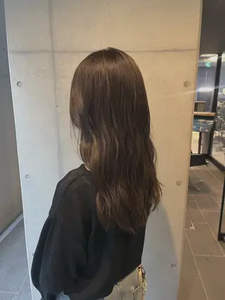 セミロング カラー ✨透明感カラー✨ 🦖佐々木未来🦕のヘアスタイル