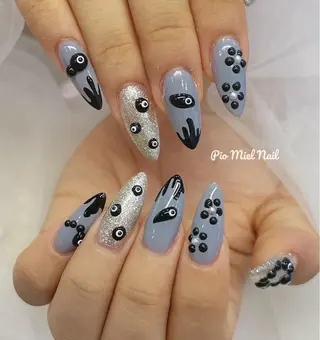 ミディアム Pio Mielのネイルデザイン