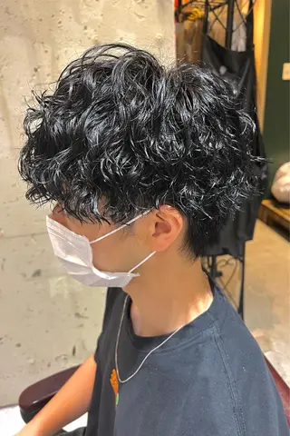 ショート パーマ メンズ 🦩パーマン🦩佐藤 航太のヘアスタイル