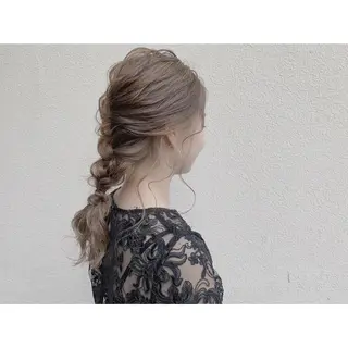 ロング ヘアアレンジ なかにし まゆみのヘアスタイル