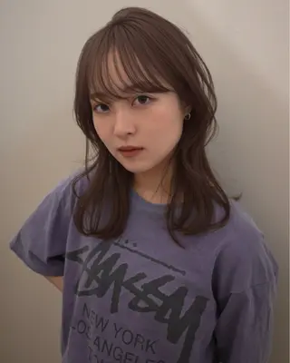 ミディアム カラー aya / ニュアンスカラーのヘアスタイル