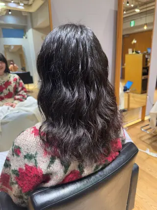 ミディアム 大人可愛い♡コテ巻き パーマ🌼杉田 萌恵のヘアスタイル