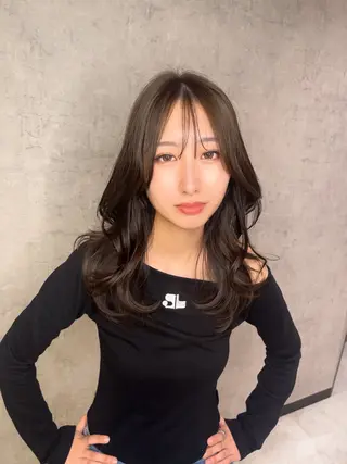 セミロング KAEDE🎀 縮毛矯正＆パーマ特化のヘアスタイル