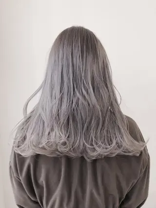 ロング 宮原 佳苗のヘアスタイル