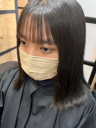 セミロング カラー パーマ ヘアアレンジ メンズ キッズ ネイル マツエク・マツパ アイブロウ 久木原 ゆりのヘアスタイル