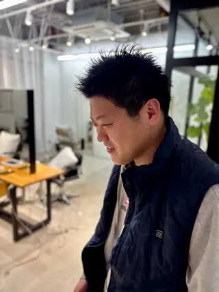 ショート メンズ there_ Issaのヘアスタイル