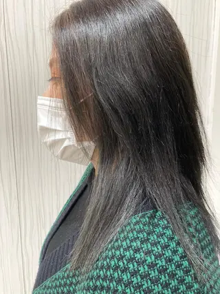 ミディアム カラー 永倉 はるかのヘアスタイル