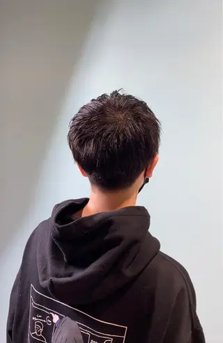 メンズ 磯田冬弥/ ブリーチメニューのヘアスタイル
