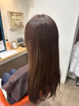 ロング カラー 大塚 しおりのヘアスタイル