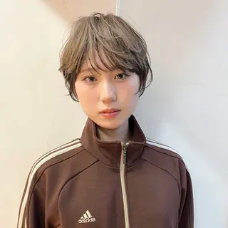 ショート カラー 初めてのショート お任せください✂️のヘアスタイル