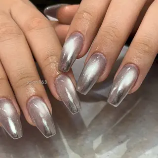 ネイル salon R&B所属・salon R&B Jr.ネイリストのネイルデザイン