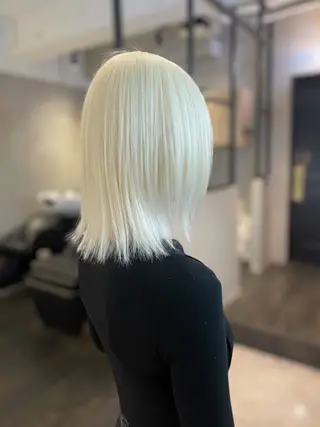 ミディアム カラー hisano / ハイトーン･透明感のヘアスタイル