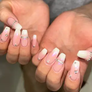 ネイル MODA MANAMIᵕ̈のネイルデザイン