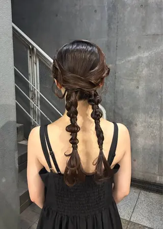 ロング ヘアアレンジ Hiyo 外国人風くせ毛パーマのヘアスタイル