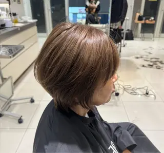 ショート カイリ 【POOL】のヘアスタイル