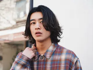 ミディアム パーマ 八原 良来のヘアスタイル