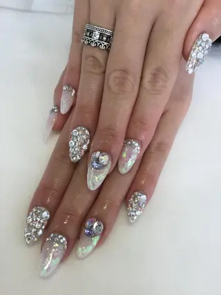 ネイル 💎🐰 saki. m 🐰💎のネイルデザイン