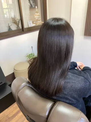 セミロング 池岡 洋子のヘアスタイル