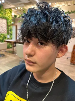 メンズ バグスドゥア所属・中尾 陸のヘアスタイル