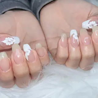 ネイル VIERU YURIのネイルデザイン