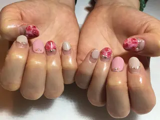 ネイル 古川 里美のネイルデザイン