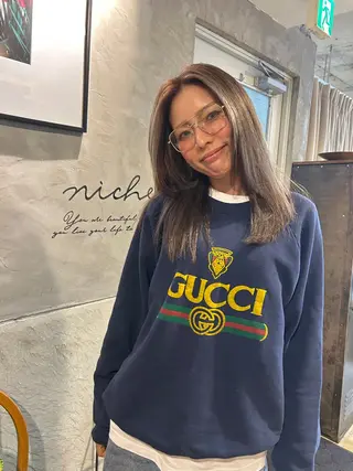 セミロング カラー さの あやねのヘアスタイル