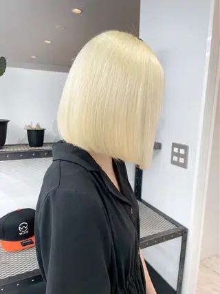 ショート カラー 🤍WICO ゆか🤍のヘアスタイル
