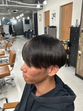 メンズ カズキ🌼曲がる 縮毛矯正のヘアスタイル