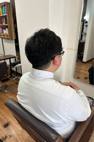 ショート パーマ ヘアアレンジ メンズ flower所属・原田 歩実のヘアスタイル