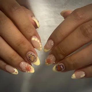 ネイル 鈴木 結奈のネイルデザイン