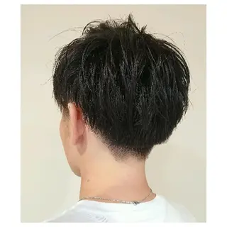 メンズ カラー パーマ ブリーチ/ヘアケア/ 艶髪/イギチハルのヘアスタイル