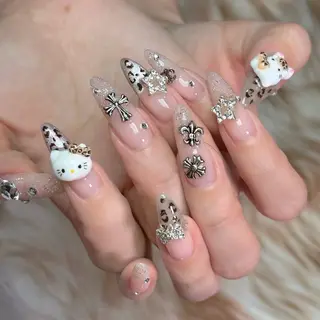 ネイル Dark honey スカルプ専門原宿店のネイルデザイン