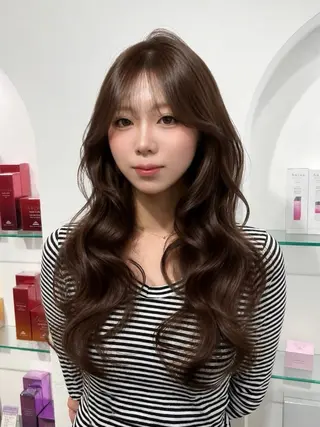 ロング SeiRa☪️ 艶髪 / 透明感のヘアスタイル