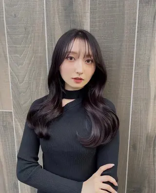 ロング カラー 韓国|ミルクティ momoeのヘアスタイル